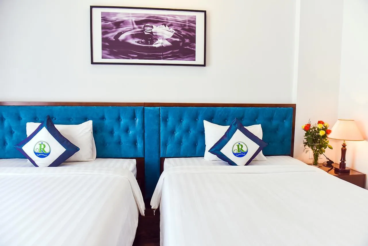 Ritzy Boutique Hotel Da Nang Beach