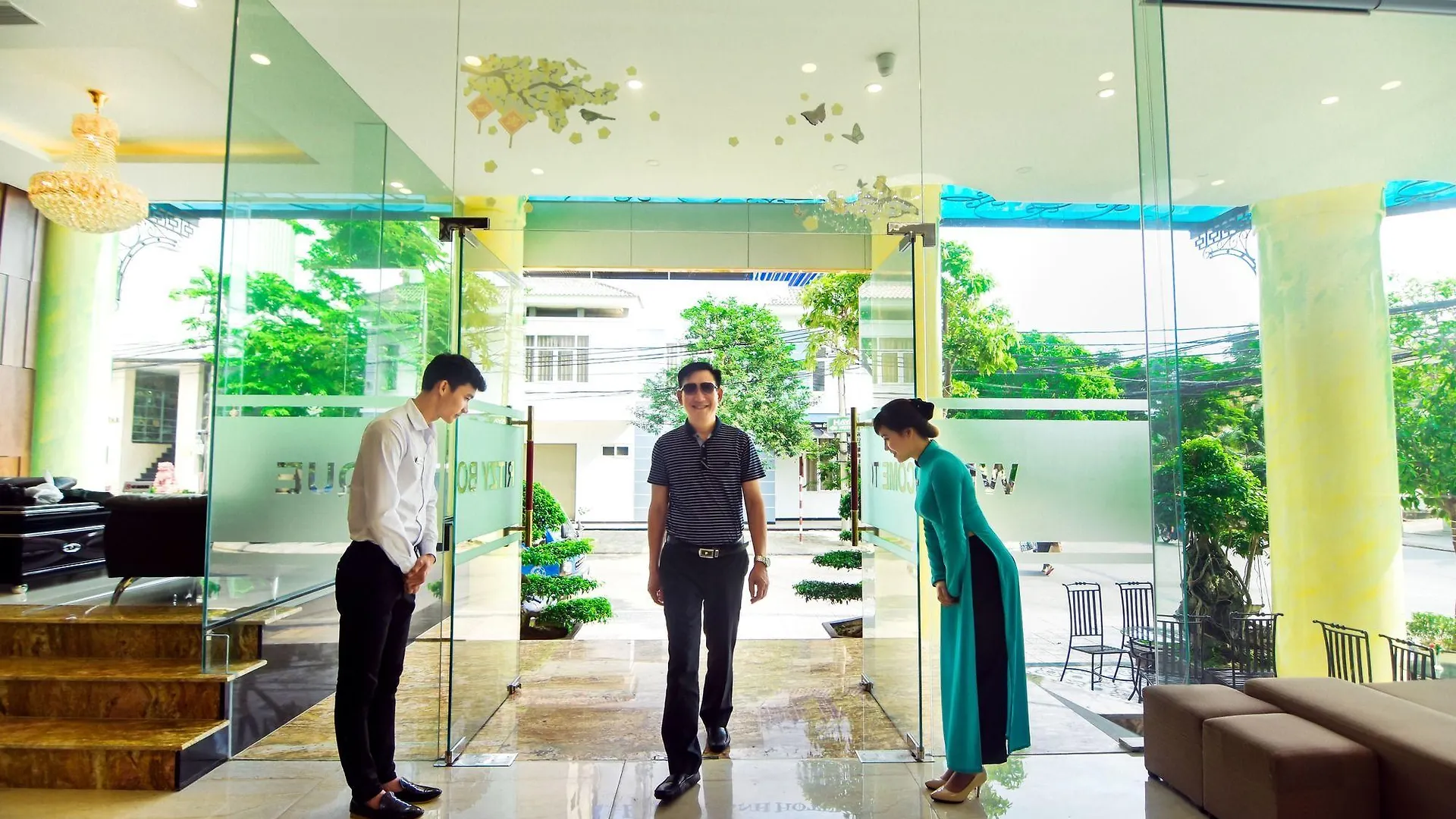 Ritzy Boutique Hotel Da Nang Beach