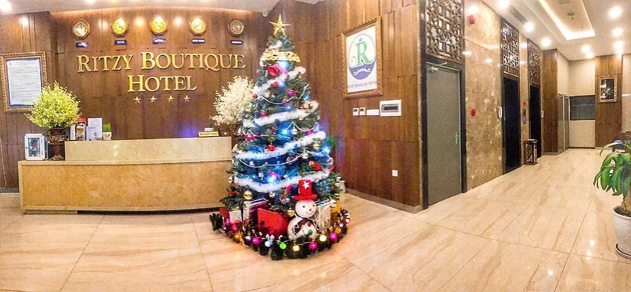 Ritzy Boutique Hotel Da Nang Beach